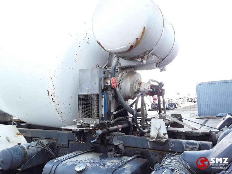 Concrete mixer truck Renault Kerax 300 manual pomp: picture 12