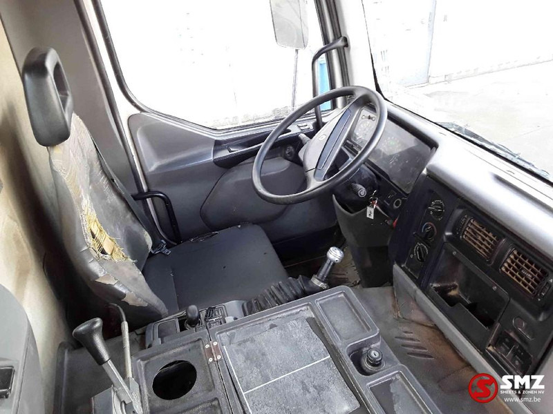Concrete mixer truck Renault Kerax 300 manual pomp: picture 6