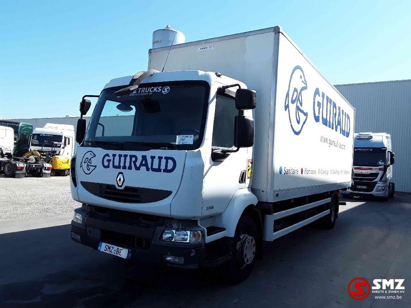 Renault Midlum 220 - Box truck: picture 3 Renault Midlum 220 - Box truck: picture 3