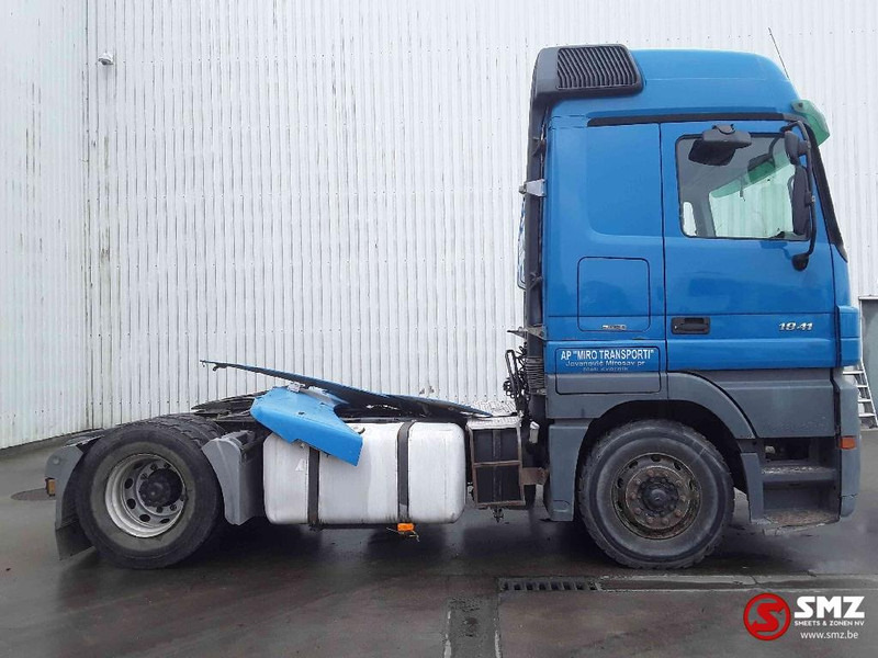 Mercedes-Benz Actros 1841 retarder 3 pedals - Tractor unit: picture 4 Mercedes-Benz Actros 1841 retarder 3 pedals - Tractor unit: picture 4