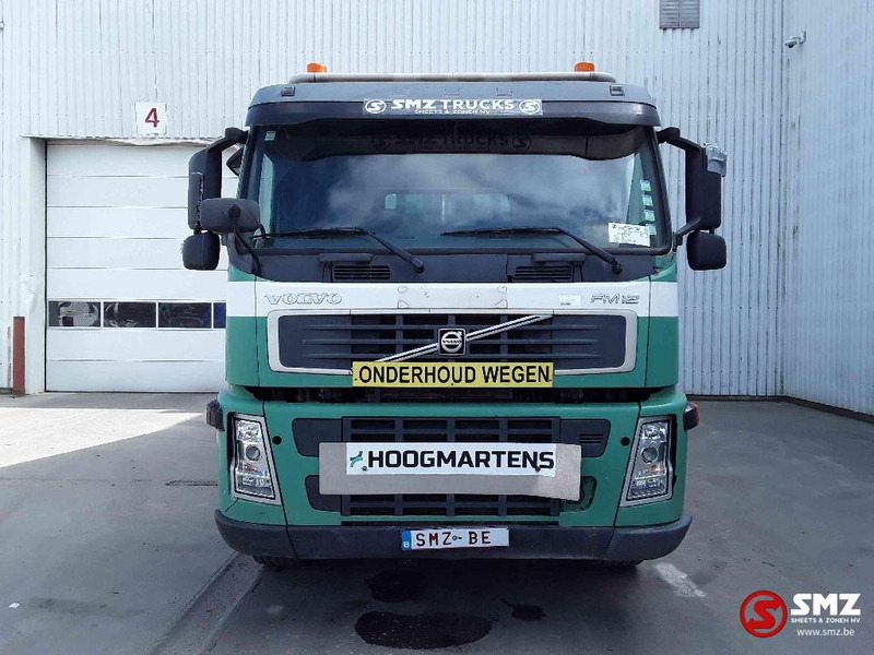 Volvo FM 12 380 tractor tipper - Tractor unit: picture 2 Volvo FM 12 380 tractor tipper - Tractor unit: picture 2