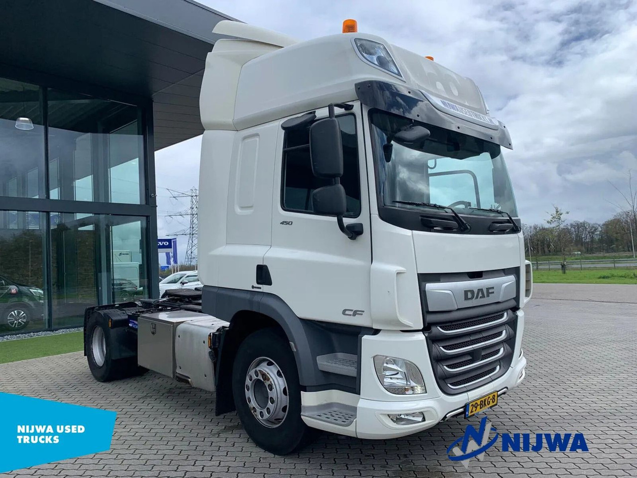 DAF CF 450 4X2 Standkachel + Koelkast - Tractor unit: picture 2 DAF CF 450 4X2 Standkachel + Koelkast - Tractor unit: picture 2
