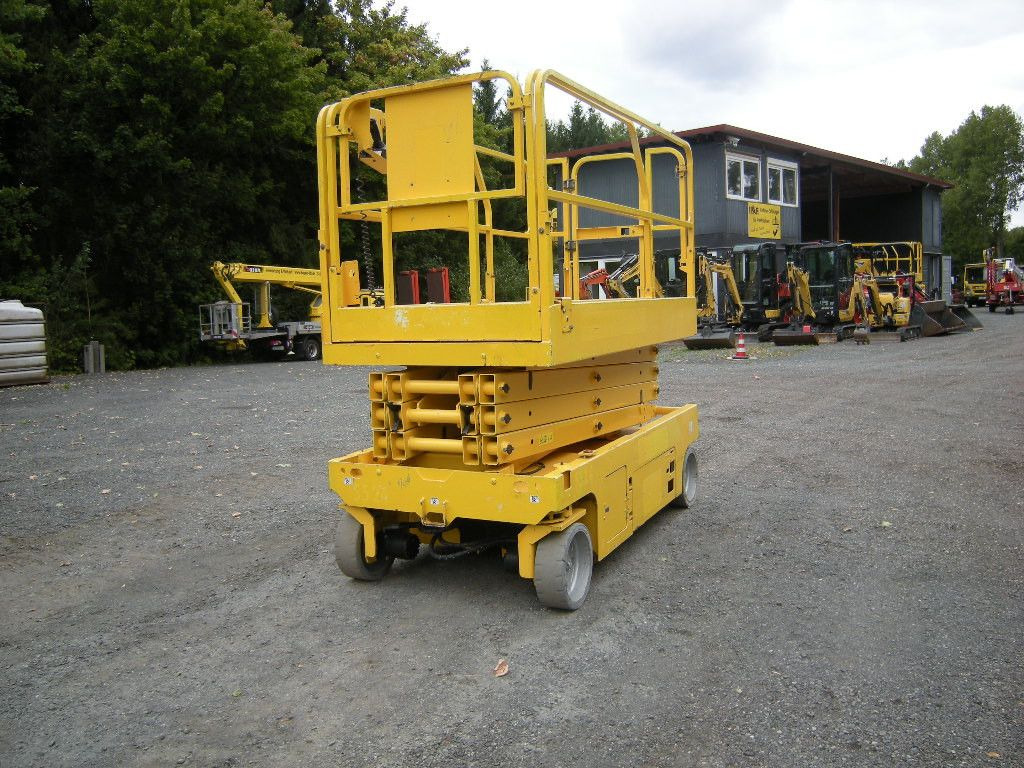 Leasing of  Genie GS 2646, Scherenarbeitsbühne Genie 9,9 m Genie GS 2646, Scherenarbeitsbühne Genie 9,9 m: picture 21