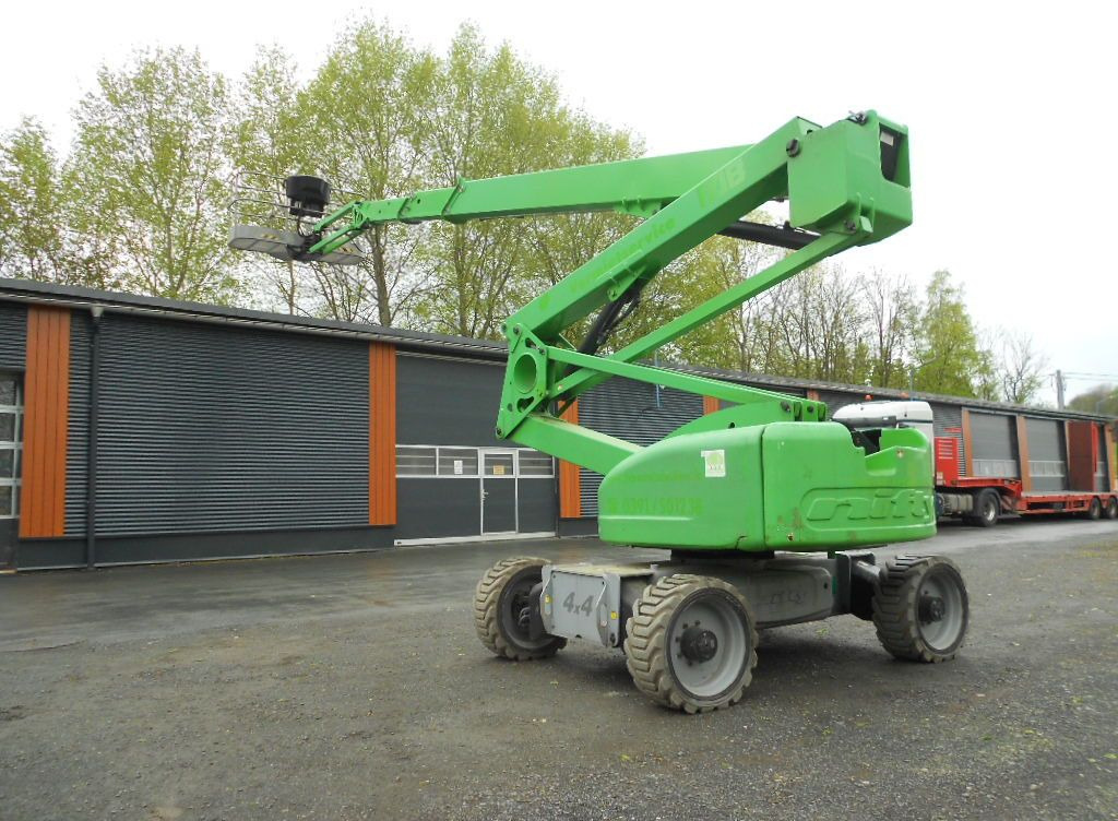 Niftylift Niftylift HR28 Hybrid , 4x4 , 28 Niftylift HR28 Hybrid , 4x4 , 28 - Articulated boom: picture 2 Niftylift Niftylift HR28 Hybrid , 4x4 , 28 Niftylift HR28 Hybrid , 4x4 , 28 - Articulated boom: picture 2