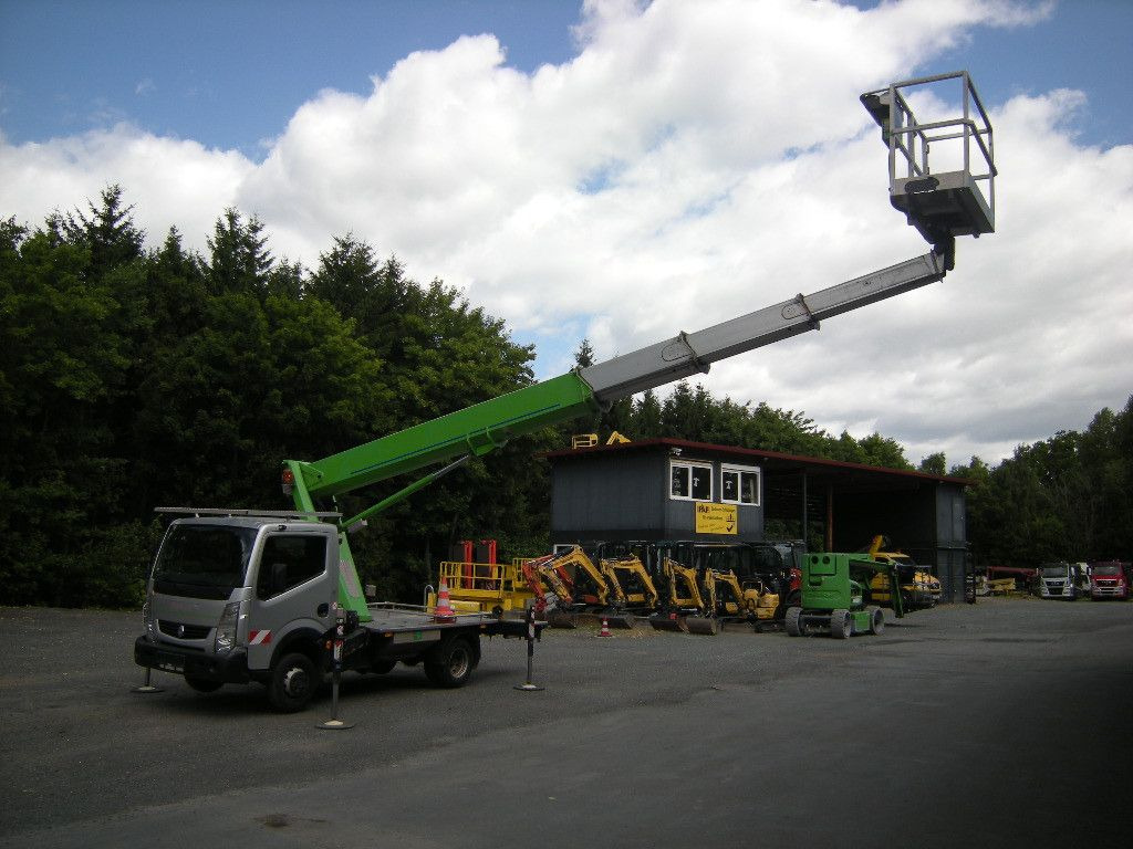 Renault Maxity mit Palfinger P220B - Truck mounted aerial platform: picture 3 Renault Maxity mit Palfinger P220B - Truck mounted aerial platform: picture 3