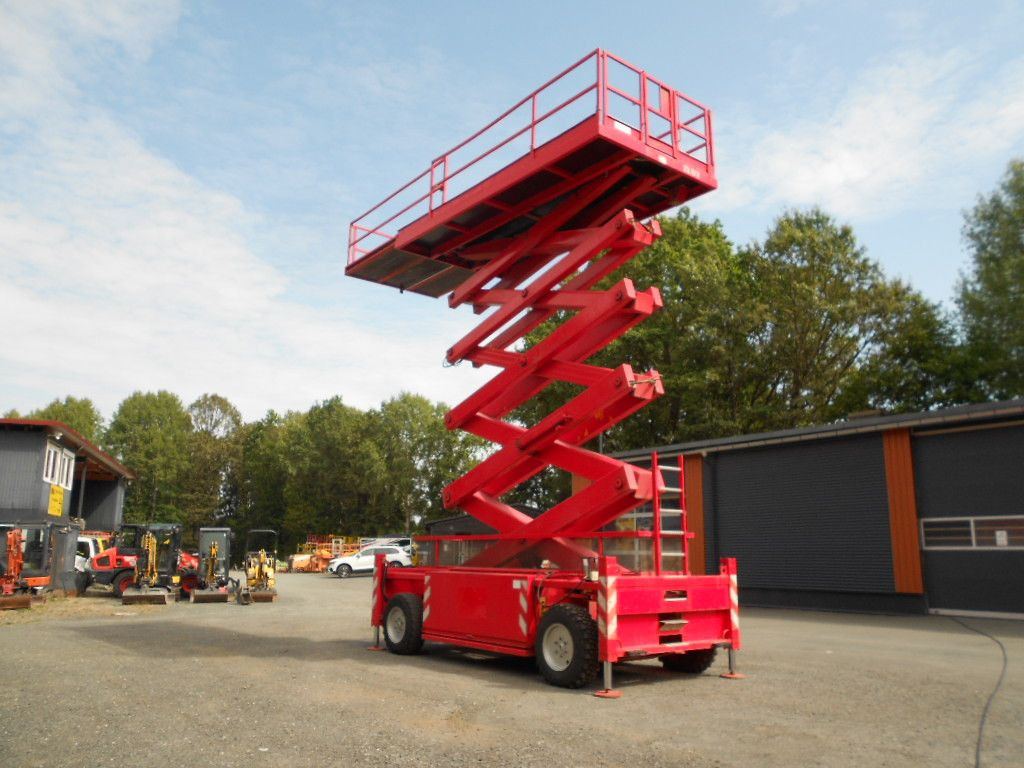 Scherenarbeitsbühne Liftlux SL205-25D4WD, AH 22 Scherenarbeitsbühne Liftlux SL205-25D4WD, AH 22 - Scissor lift: picture 1 Scherenarbeitsbühne Liftlux SL205-25D4WD, AH 22 Scherenarbeitsbühne Liftlux SL205-25D4WD, AH 22 - Scissor lift: picture 1