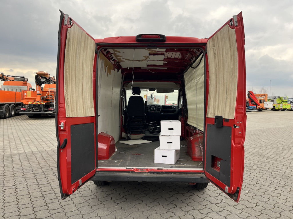 Peugeot Boxer Verkaufsfahrzeug Foodtruck Motorschaden - Panel van: picture 3 Peugeot Boxer Verkaufsfahrzeug Foodtruck Motorschaden - Panel van: picture 3