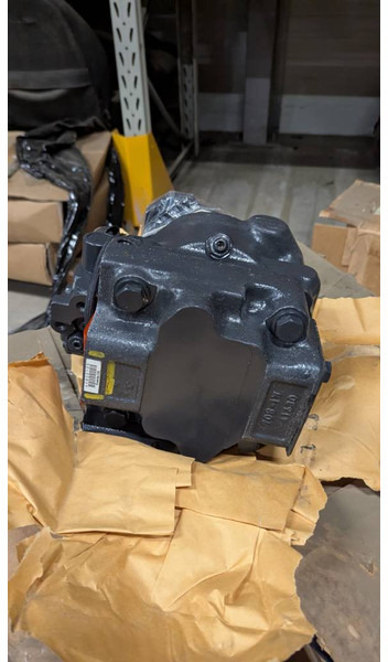 Komatsu WA380-6 or WA430-6 hydraulic pump 708-1W-41570 - Hydraulics for Construction machinery: picture 3 Komatsu WA380-6 or WA430-6 hydraulic pump 708-1W-41570 - Hydraulics for Construction machinery: picture 3