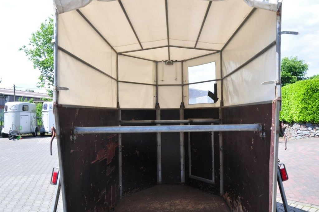 Holz Plane 1,5 Pferde Holz Plane 1,5 Pferde - Horse trailer: picture 3 Holz Plane 1,5 Pferde Holz Plane 1,5 Pferde - Horse trailer: picture 3