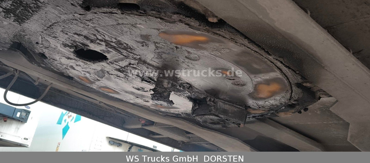 Livestock semi-trailer Menke-Janzen 3 Stock , Lenkachse , Hubdach: picture 15