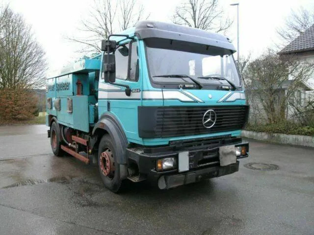 Mercedes-Benz ASSMANN SAUG SPÜL A3 TANK +KOMBIFZ f. Diesel/ Heizöl - Vacuum truck: picture 2 Mercedes-Benz ASSMANN SAUG SPÜL A3 TANK +KOMBIFZ f. Diesel/ Heizöl - Vacuum truck: picture 2
