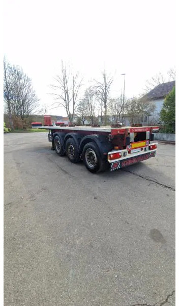 Schwarzmüller kurzes 3- Achs Chassis ADR für Chemie Spezialbehäl kurzes 3- Achs Chassis ADR für Chemie Spezialbehälter - Container transporter/ Swap body semi-trailer: picture 5 Schwarzmüller kurzes 3- Achs Chassis ADR für Chemie Spezialbehäl kurzes 3- Achs Chassis ADR für Chemie Spezialbehälter - Container transporter/ Swap body semi-trailer: picture 5