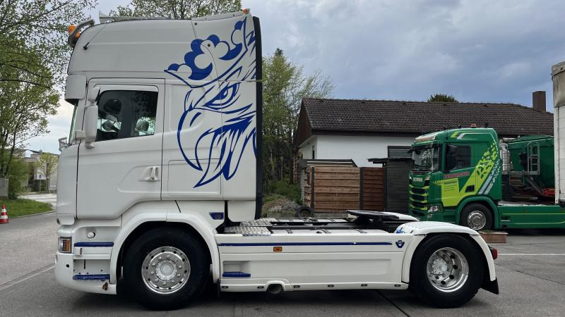 Scania R 520 V8 Topline Standard Intarder E6 - Tractor unit: picture 2 Scania R 520 V8 Topline Standard Intarder E6 - Tractor unit: picture 2