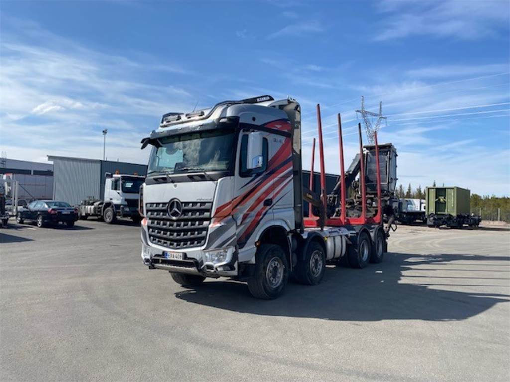 Mercedes-Benz AROCS 3763 8x4/4 Riikonen puuvarustus - Log truck: picture 1 Mercedes-Benz AROCS 3763 8x4/4 Riikonen puuvarustus - Log truck: picture 1