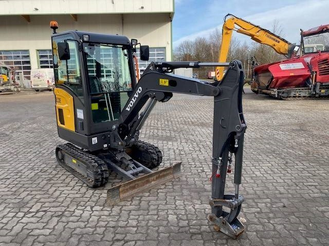 Mini excavator Volvo EC 20 E MIETE / RENTAL (12002071): picture 7