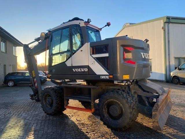 Volvo EWR 170 E MIETE / RENTAL (12005642) - Wheel excavator: picture 3 Volvo EWR 170 E MIETE / RENTAL (12005642) - Wheel excavator: picture 3