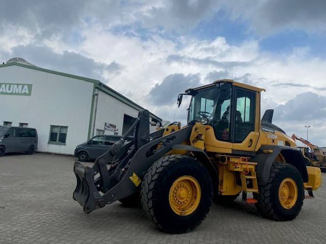 Volvo L 90 H MIETE / RENTAL (12001013) - Wheel loader: picture 1 Volvo L 90 H MIETE / RENTAL (12001013) - Wheel loader: picture 1