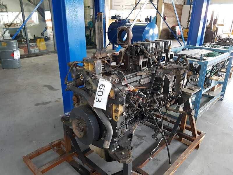 Komatsu SAA6D140E-6 FOR PARTS - Construction machinery: picture 4 Komatsu SAA6D140E-6 FOR PARTS - Construction machinery: picture 4