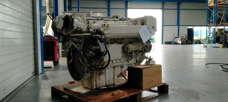 MAN D2876-LE402 USED - Construction machinery: picture 4 MAN D2876-LE402 USED - Construction machinery: picture 4