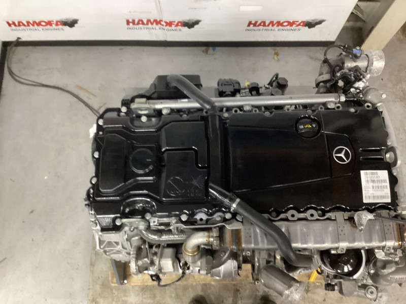 Mercedes-Benz OM935.915 NEW - Construction machinery: picture 5 Mercedes-Benz OM935.915 NEW - Construction machinery: picture 5