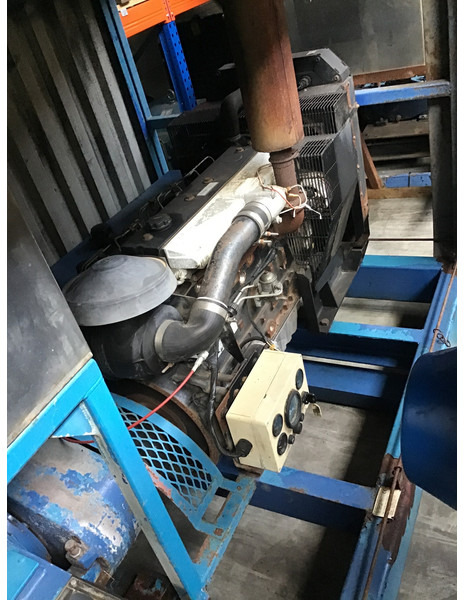 Perkins 1006-6 POMP 800 BAR USED - Water pump: picture 2 Perkins 1006-6 POMP 800 BAR USED - Water pump: picture 2