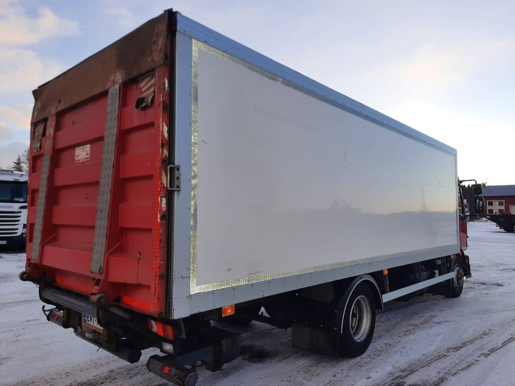 Volvo FL 240 - Box truck: picture 4 Volvo FL 240 - Box truck: picture 4