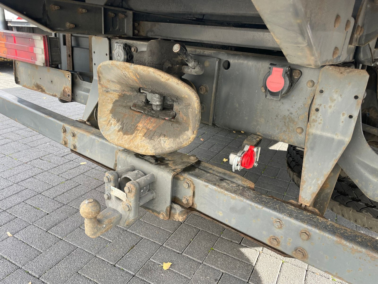 Flatbed van Mercedes-Benz Atego 818 Pritsche Euro 5: picture 9