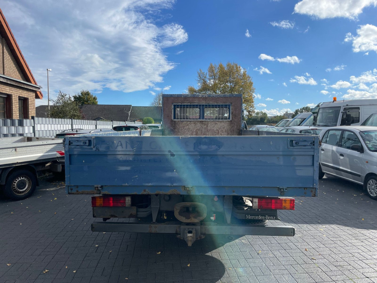 Flatbed van Mercedes-Benz Atego 818 Pritsche Euro 5: picture 8