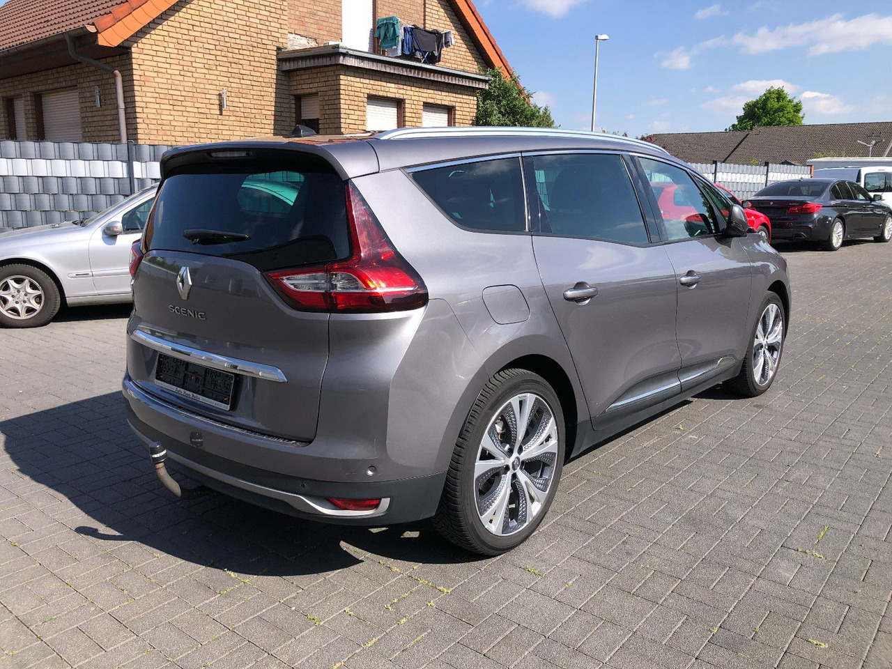 Renault Scenic IV Grand Intens - Sedan: picture 2 Renault Scenic IV Grand Intens - Sedan: picture 2