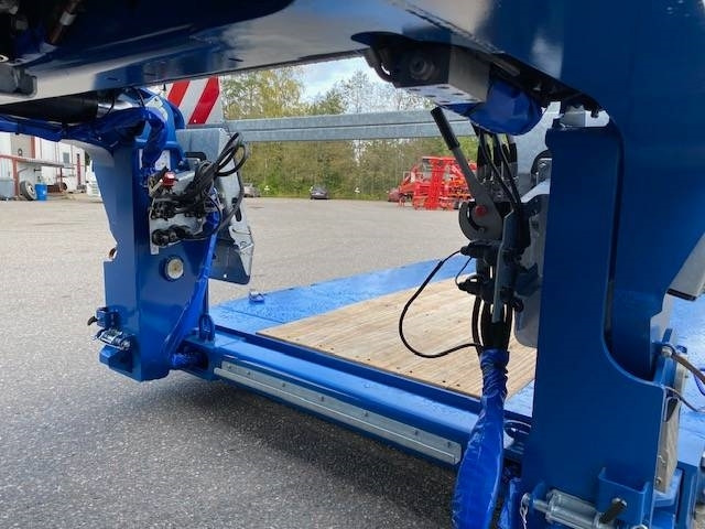 Faymonville Max Trailer, Max510, 2-aks, pendeli - Low loader semi-trailer: picture 3 Faymonville Max Trailer, Max510, 2-aks, pendeli - Low loader semi-trailer: picture 3