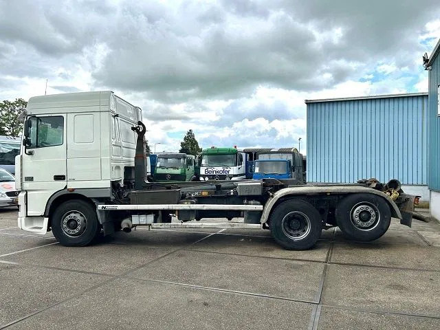Hook lift truck DAF 95.480 XF SPACECAB 6x2 WITH HOOK-ARM SYSTEM (EURO 3 / ZF16 MANUAL GEARBOX / ZF-INTARDER / STEEL-/AIR SUSPENSION / AIRCONDITIONIN: picture 5
