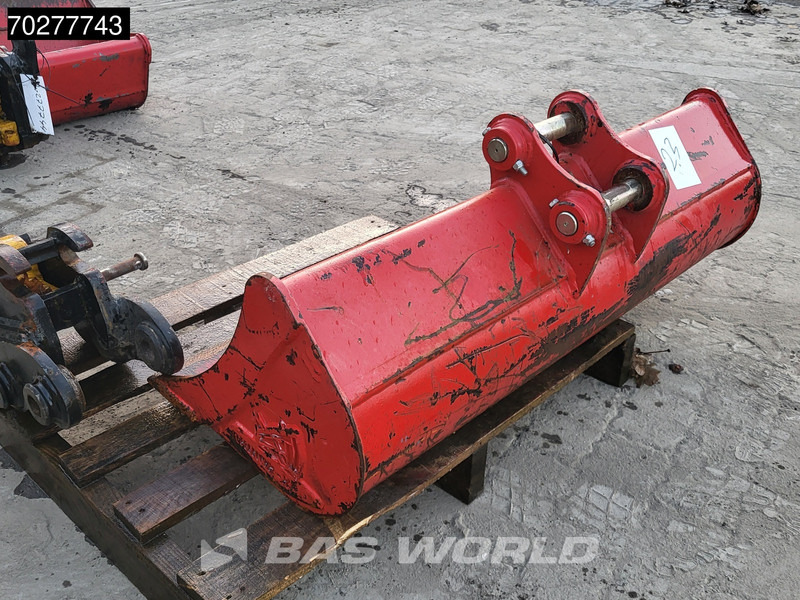 RHINOX TB217 - COUPLER + BUCKET - Attachment: picture 2 RHINOX TB217 - COUPLER + BUCKET - Attachment: picture 2