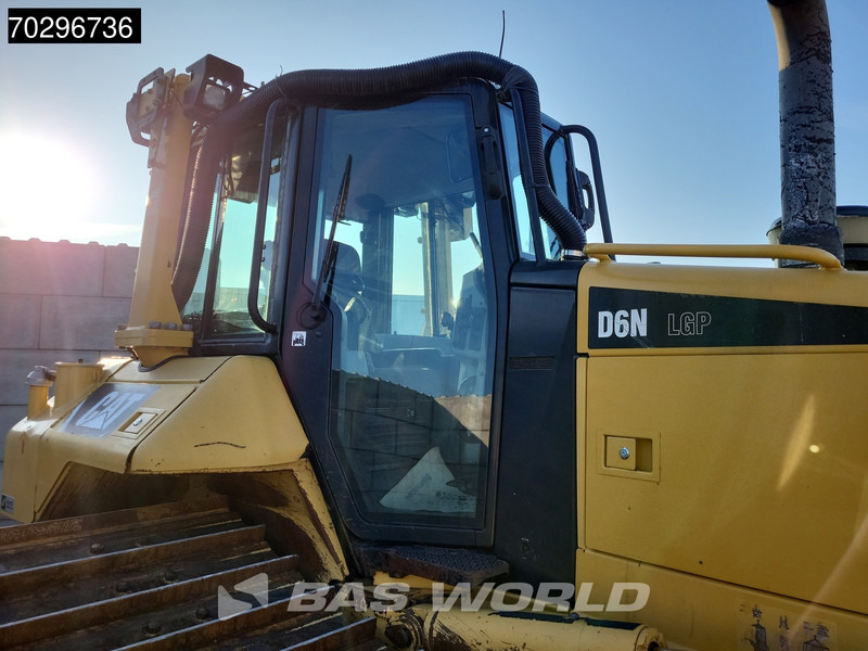 Bulldozer Caterpillar D6 N LGP Foldable Blade: picture 8 Bulldozer Caterpillar D6 N LGP Foldable Blade: picture 8