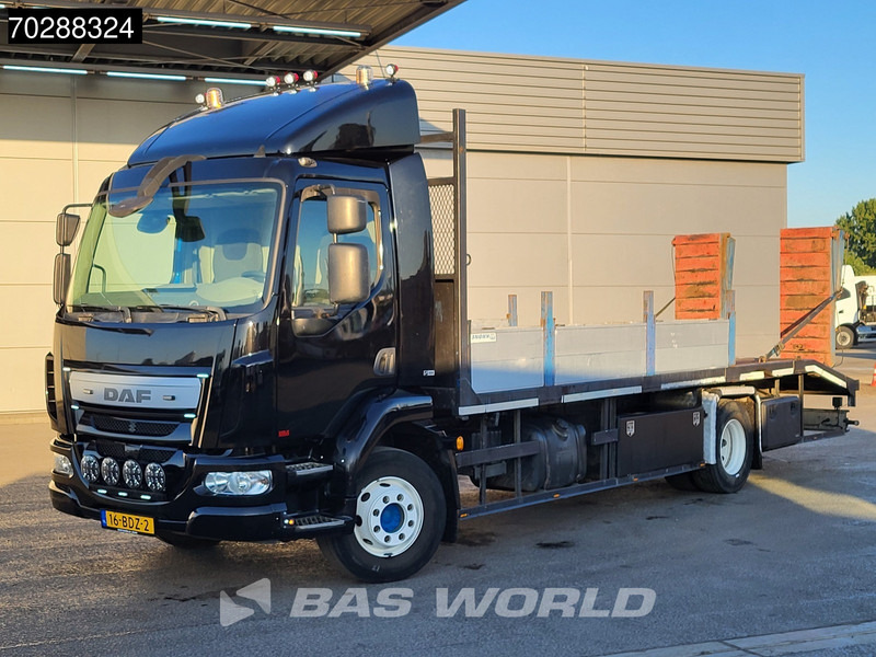 DAF LF 180 4X2 14t NL-Truck Machine transporter Oprijwagen Hydraulic ramps Euro 6 - Autotransporter truck: picture 3 DAF LF 180 4X2 14t NL-Truck Machine transporter Oprijwagen Hydraulic ramps Euro 6 - Autotransporter truck: picture 3