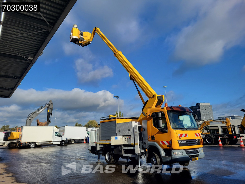 DAF LF45.180 LF 4X2 NL-Truck Ruthmann 18mtr Aerial platform Hubarbeitsbühne Automatic Euro 5 - Crane truck: picture 3 DAF LF45.180 LF 4X2 NL-Truck Ruthmann 18mtr Aerial platform Hubarbeitsbühne Automatic Euro 5 - Crane truck: picture 3