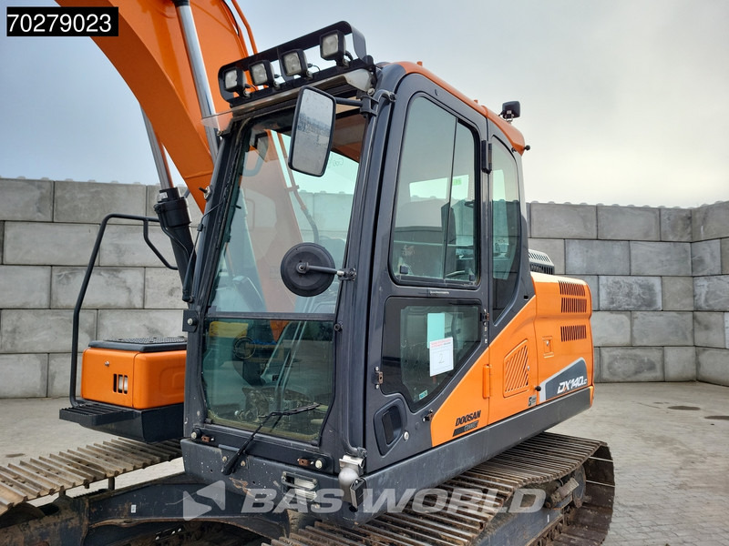 Crawler excavator Doosan DX140 LC-5: picture 9