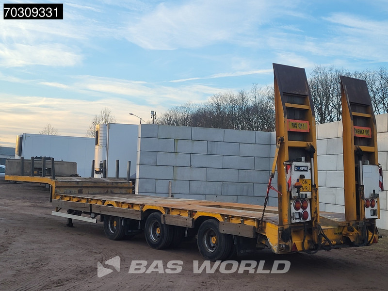 GS Meppel Remote Control 2xSteeringAxle - Low loader semi-trailer: picture 3 GS Meppel Remote Control 2xSteeringAxle - Low loader semi-trailer: picture 3