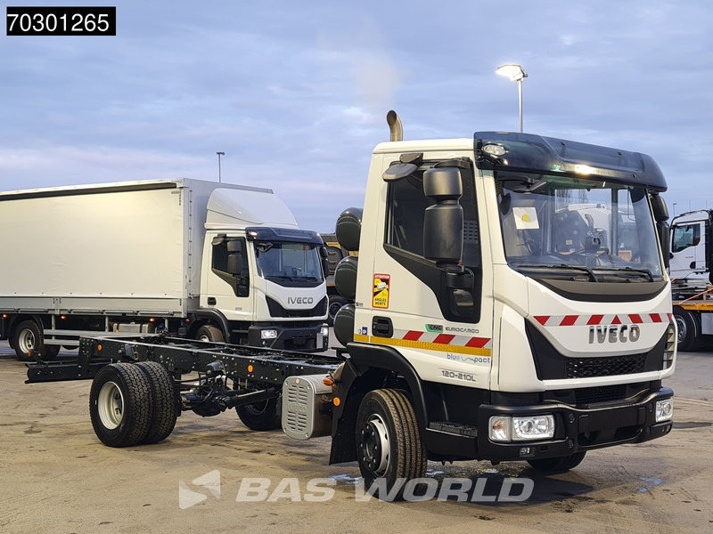 Iveco Eurocargo 120E210 4X2 NEW! 12 tons CNG chassis Automatic Airco Cruise control Euro 6 - Cab chassis truck: picture 5 Iveco Eurocargo 120E210 4X2 NEW! 12 tons CNG chassis Automatic Airco Cruise control Euro 6 - Cab chassis truck: picture 5