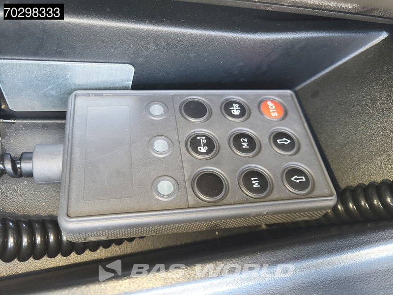 New Cab chassis truck Iveco S-Way 340 4X2 NEW! Chassis Automatic Navi LED Euro 6: picture 14 New Cab chassis truck Iveco S-Way 340 4X2 NEW! Chassis Automatic Navi LED Euro 6: picture 14