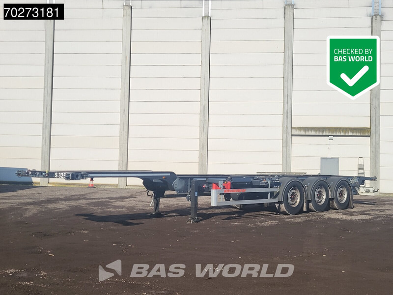 Kässbohrer Multi 3 axles - Container transporter/ Swap body semi-trailer: picture 1 Kässbohrer Multi 3 axles - Container transporter/ Swap body semi-trailer: picture 1