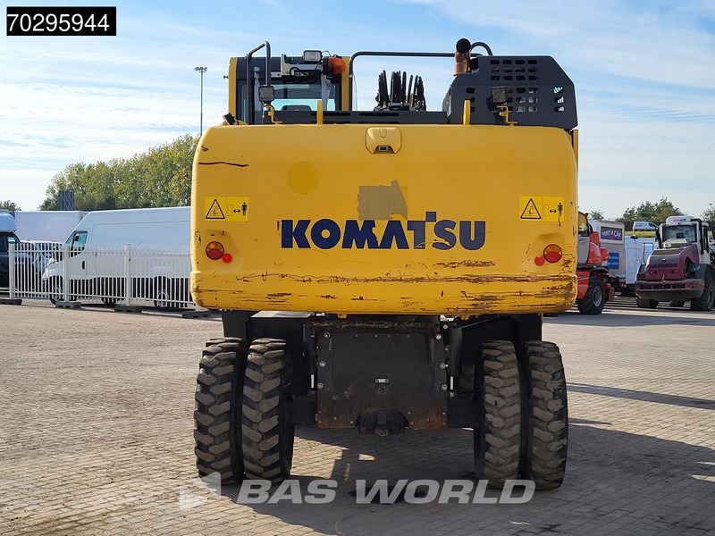 Komatsu PW180 -11 - Wheel excavator: picture 3 Komatsu PW180 -11 - Wheel excavator: picture 3