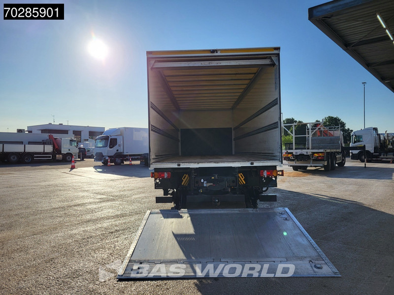 MAN TGM 26.320 6X2 26tonner Automatic Ladebordwand Lift+lenkasche Navi Euro 6 - Box truck: picture 3 MAN TGM 26.320 6X2 26tonner Automatic Ladebordwand Lift+lenkasche Navi Euro 6 - Box truck: picture 3