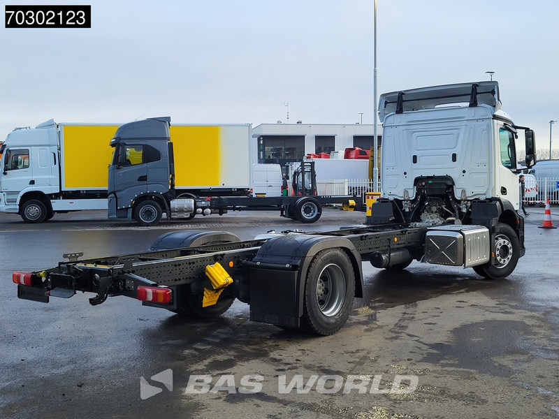 Leasing of Mercedes-Benz Actros 1827 4X2 NEW 18tons chassis Automatic PPC Cruise control Euro 6 Mercedes-Benz Actros 1827 4X2 NEW 18tons chassis Automatic PPC Cruise control Euro 6: picture 12 Leasing of Mercedes-Benz Actros 1827 4X2 NEW 18tons chassis Automatic PPC Cruise control Euro 6 Mercedes-Benz Actros 1827 4X2 NEW 18tons chassis Automatic PPC Cruise control Euro 6: picture 12