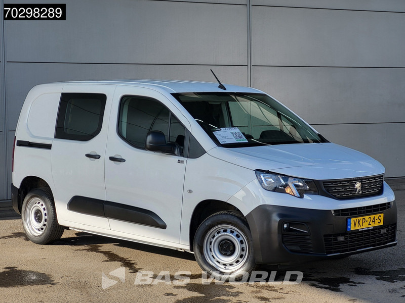 Peugeot Partner 110PK Benzine Emissievrij L1H1 Navi Airco Cruise Parkeersensoren Euro6 L1 Kompakt A/C Cruise control - Small van: picture 3 Peugeot Partner 110PK Benzine Emissievrij L1H1 Navi Airco Cruise Parkeersensoren Euro6 L1 Kompakt A/C Cruise control - Small van: picture 3