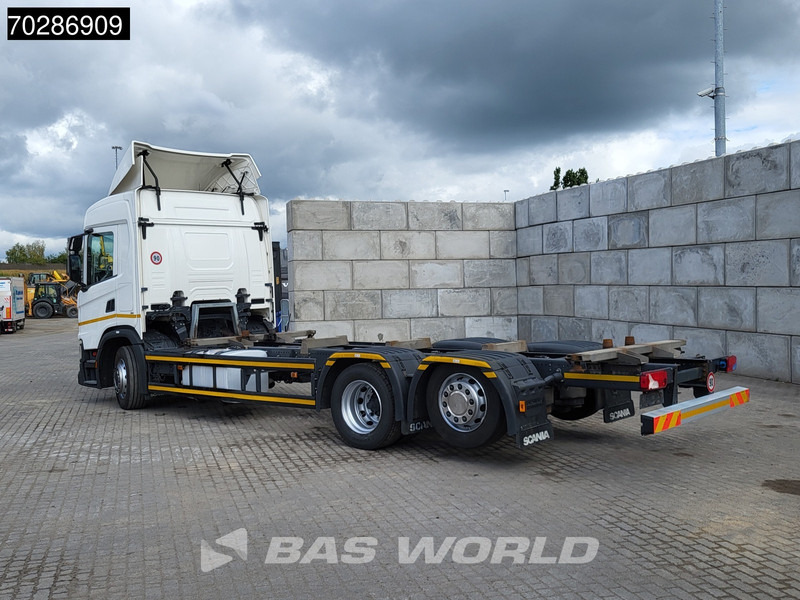 Scania G320 6X2 BDF Lift Axle Automatic Euro 6 - Container transporter/ Swap body truck: picture 2 Scania G320 6X2 BDF Lift Axle Automatic Euro 6 - Container transporter/ Swap body truck: picture 2