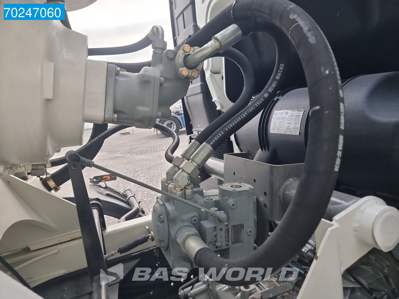 New Concrete mixer truck Sitrak G5 350 8X4 8m3 Liebherr HTM 804 H Mixer Big-Axle Steelsuspension: picture 13