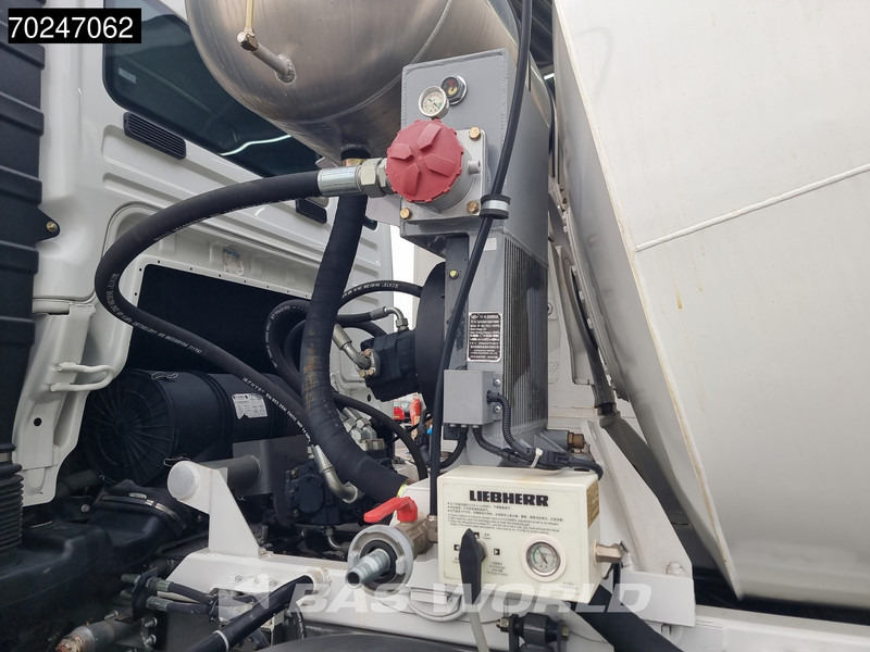 New Concrete mixer truck Sitrak G5 350 8X4 8m3 Liebherr mixer Manual Steel Suspension: picture 12