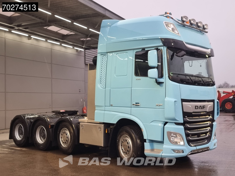 DAF XF 530 XF 8X4 Big-Axle Lift+lenkachse Retarder PTO Hydraulik StandKlima ACC LED Euro 6 - Tractor unit: picture 3 DAF XF 530 XF 8X4 Big-Axle Lift+lenkachse Retarder PTO Hydraulik StandKlima ACC LED Euro 6 - Tractor unit: picture 3