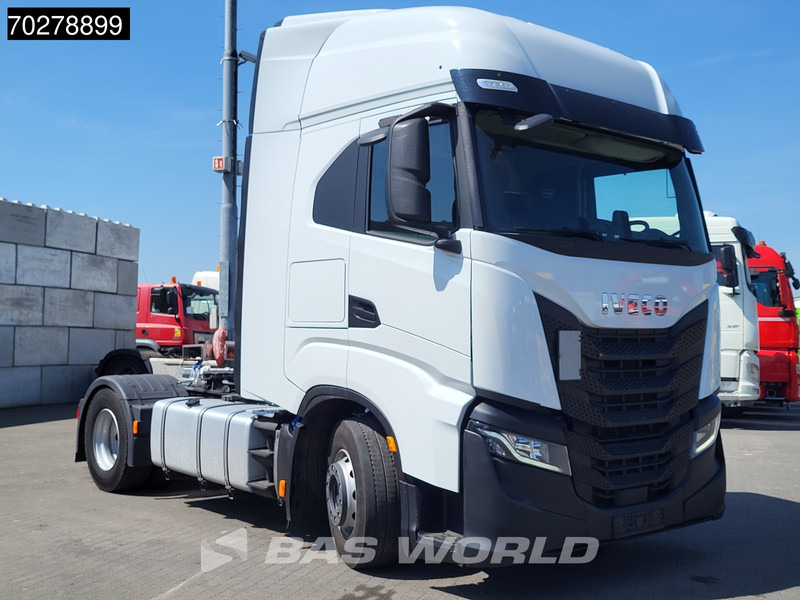 Iveco S-Way 490 4X2 Retarder 2x Tanks Standklima - Tractor unit: picture 3 Iveco S-Way 490 4X2 Retarder 2x Tanks Standklima - Tractor unit: picture 3