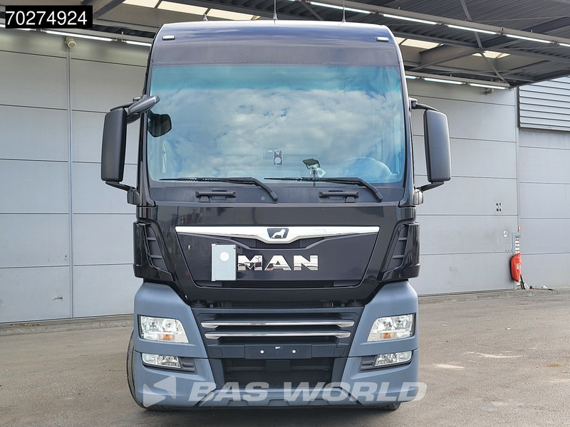 Tractor unit MAN TGX 18.470 4X2 XXL Retarder 2x Tanks ACC Navi: picture 6
